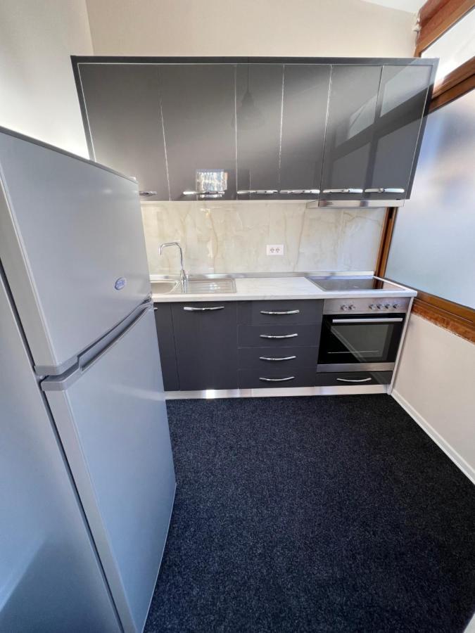 Hq Apartment In Center Tirana Zewnętrze zdjęcie