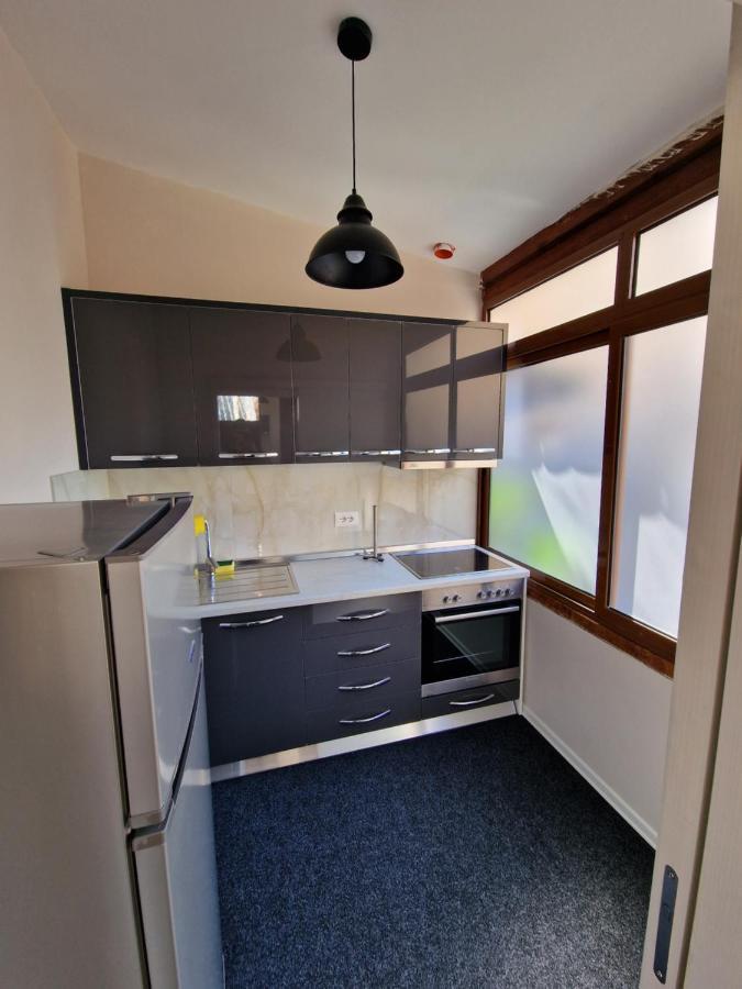 Hq Apartment In Center Tirana Zewnętrze zdjęcie